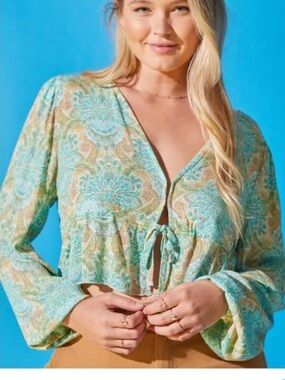 O’Neill Alena Tue Front Top Women’s size XL